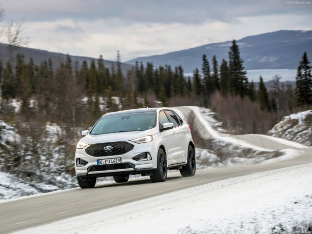 Ford Edge фото