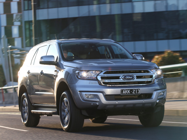 Ford Everest фото