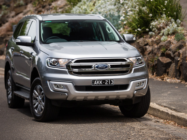 Ford Everest фото