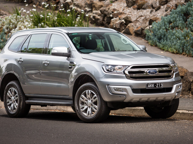 Ford Everest фото