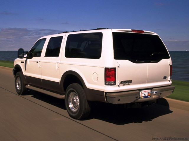 Ford Excursion фото