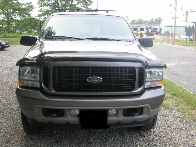 Ford Excursion фото