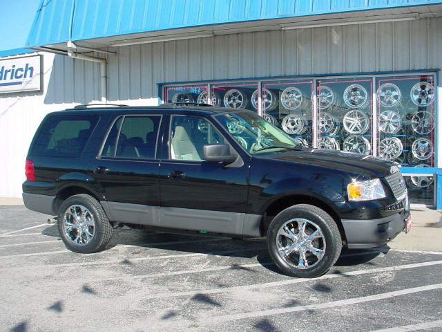 Ford Expedition фото