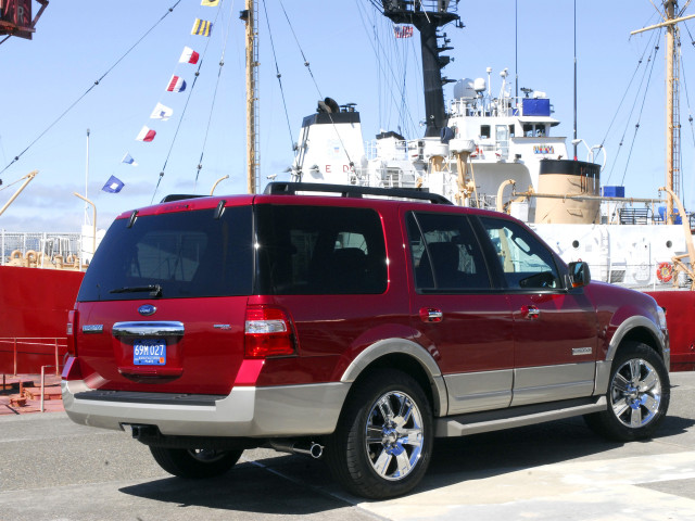 Ford Expedition фото