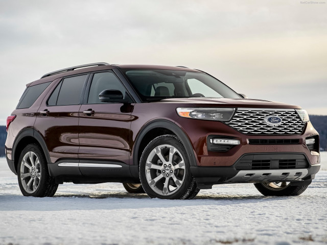 Ford Explorer фото