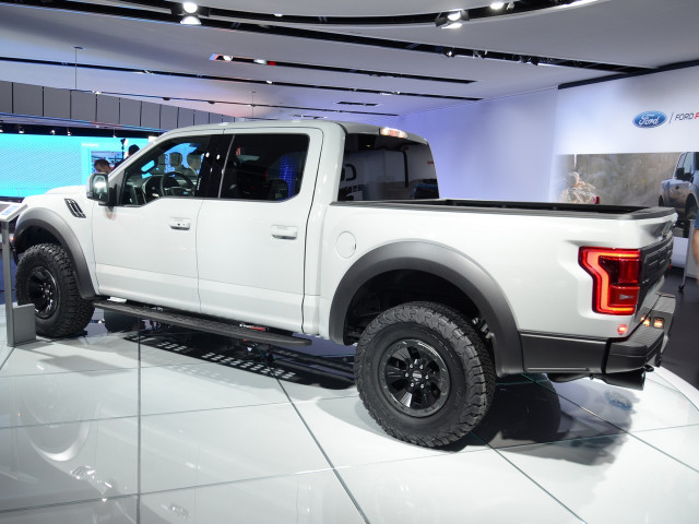 Ford F-150 RAPTOR фото