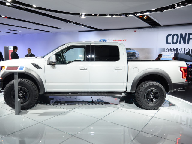 Ford F-150 RAPTOR фото