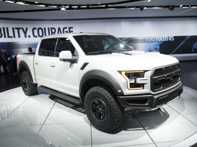 Ford F-150 RAPTOR фото