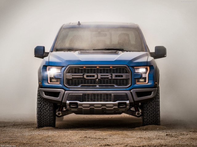 Ford F-150 RAPTOR фото