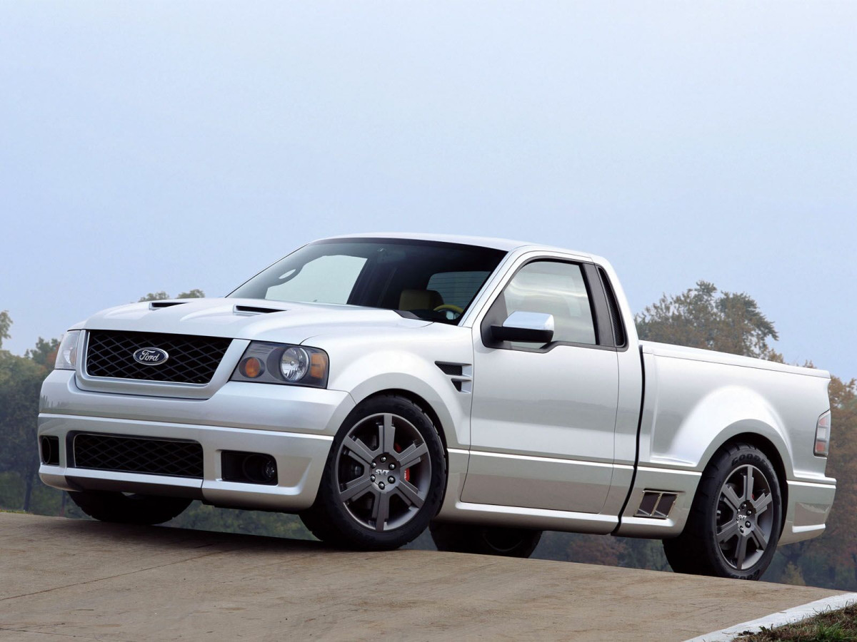 Ford F-150 SVT Lightning фото 10698