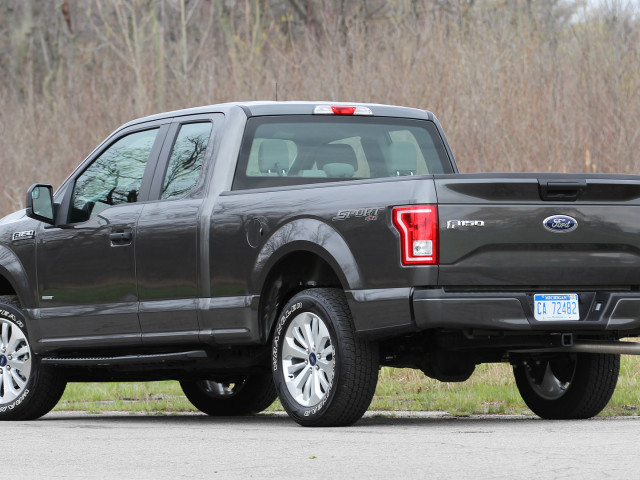 Ford F-150 фото