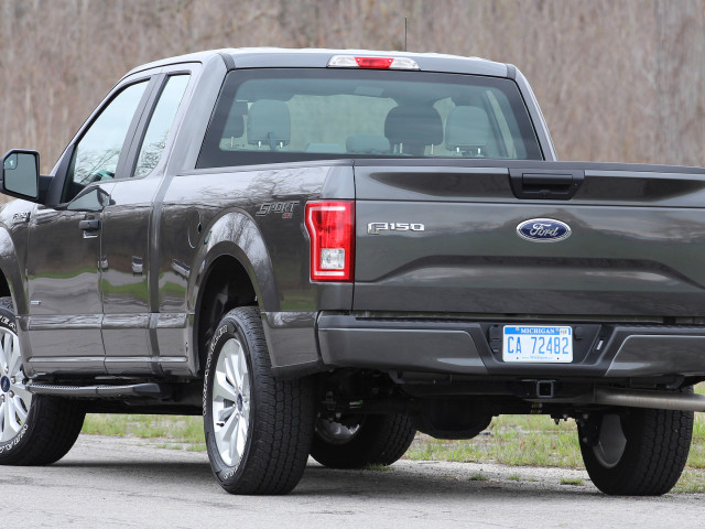 Ford F-150 фото