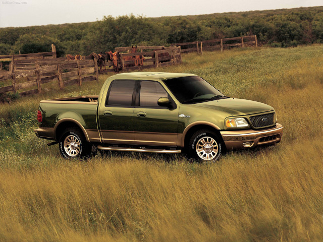 Ford F-150 фото