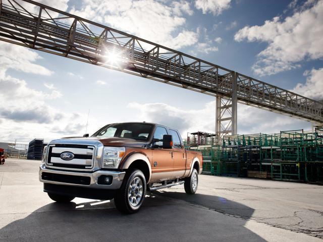 Ford F-350 фото