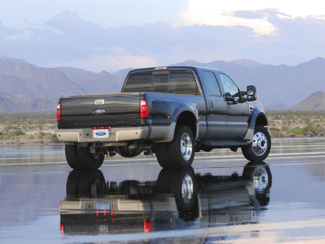 Ford F-450 фото