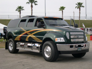 Ford F-650 фото