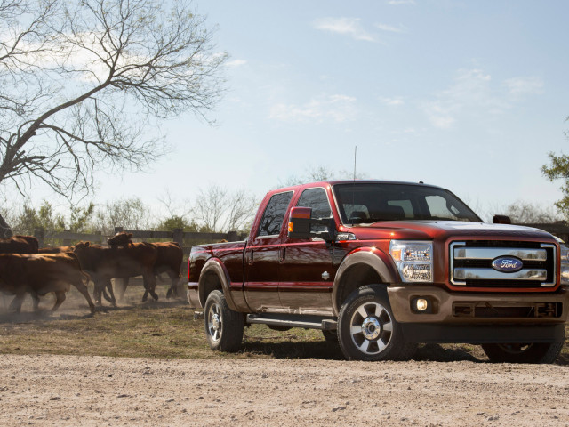 Ford F-Series Super Duty фото