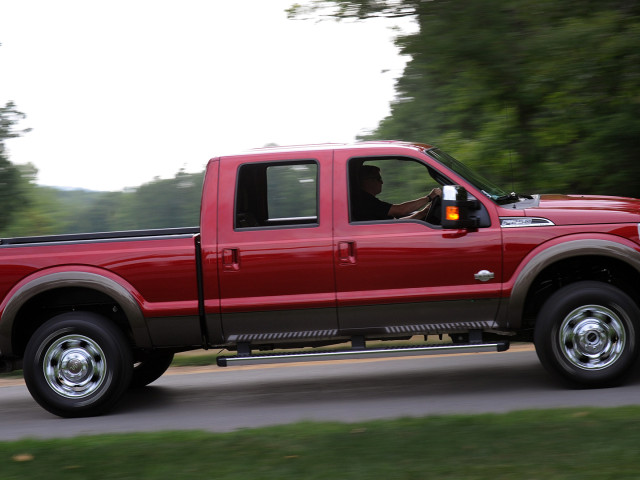 Ford F-Series Super Duty фото