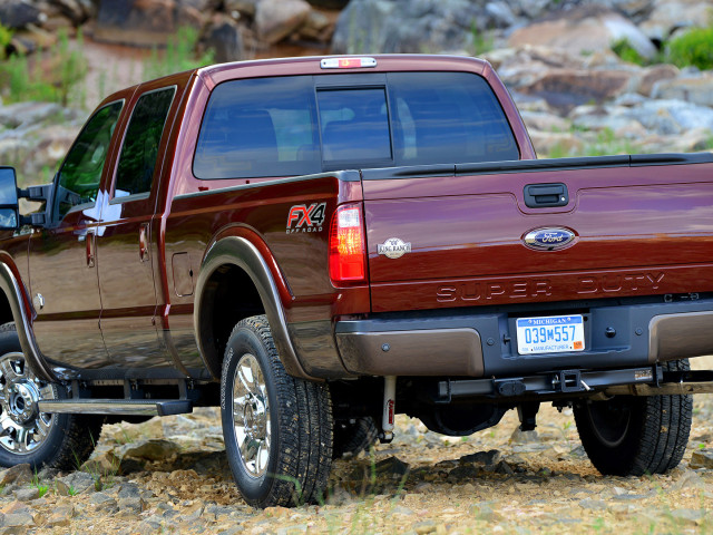 Ford F-Series Super Duty фото