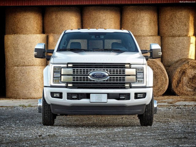 Ford F-Series Super Duty фото