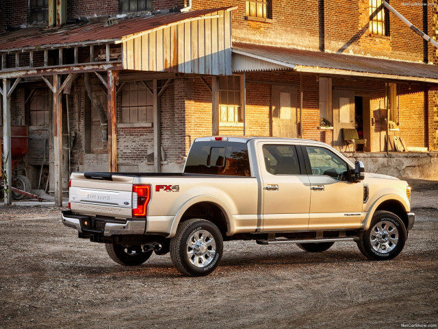 Ford F-Series Super Duty фото