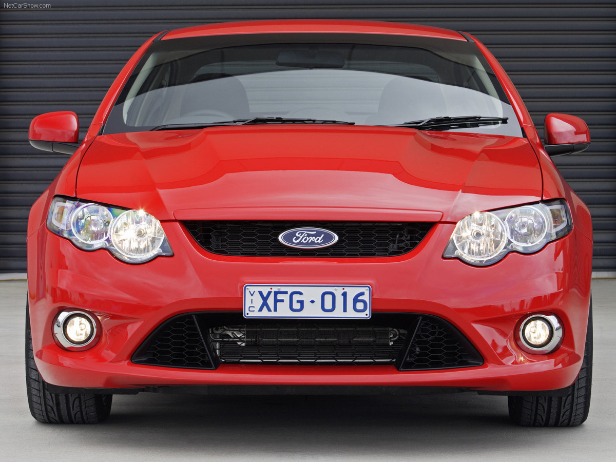 Ford FG Falcon XR6 фото 55960