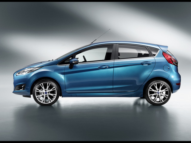 Ford Fiesta фото