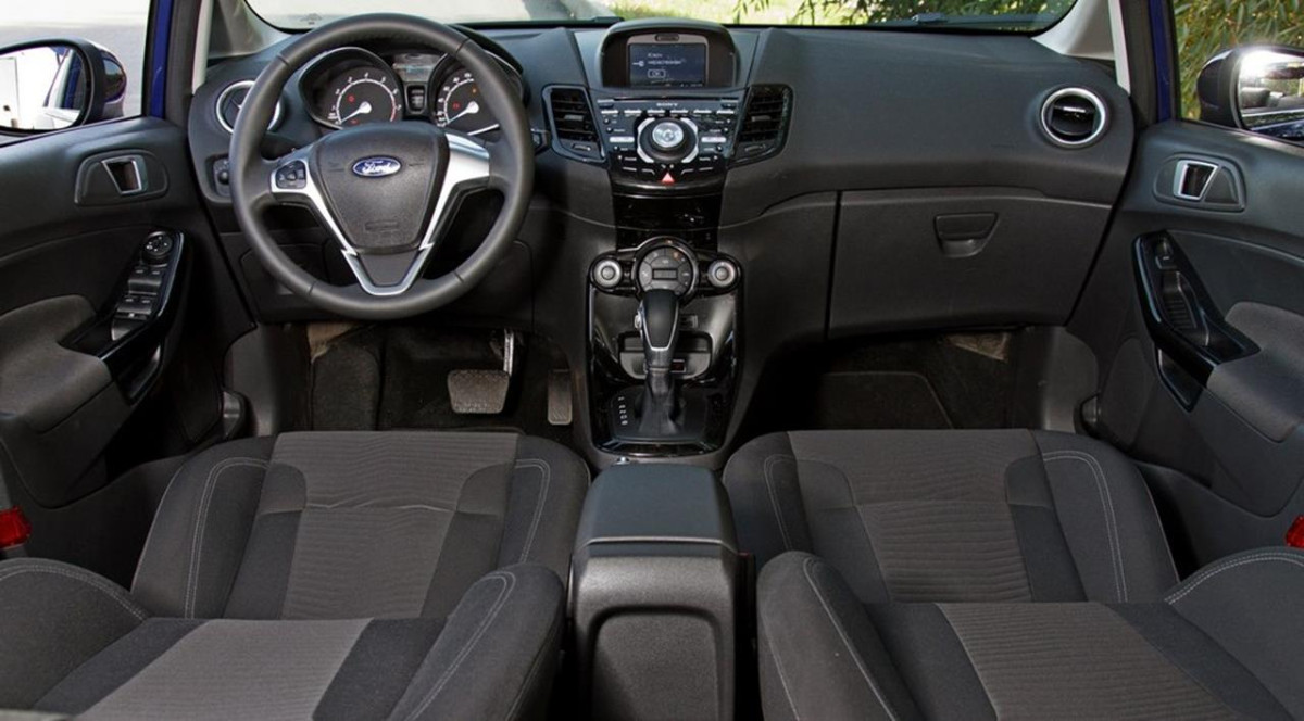 Ford Fiesta фото 161018