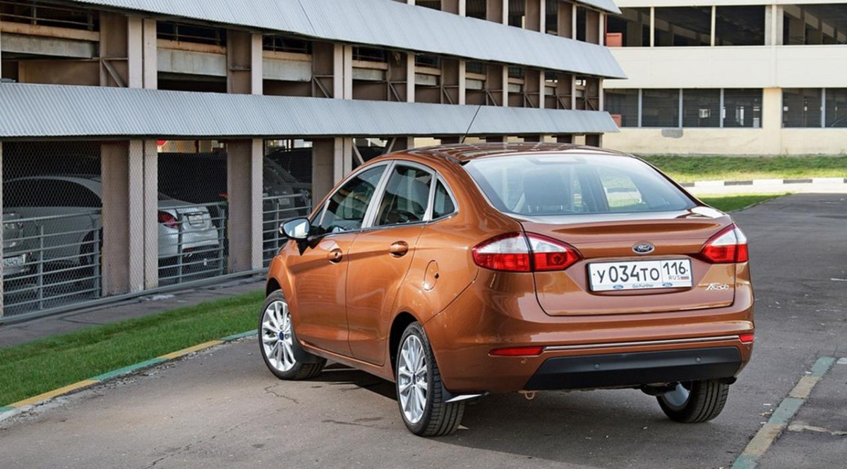 Ford Fiesta фото 161025