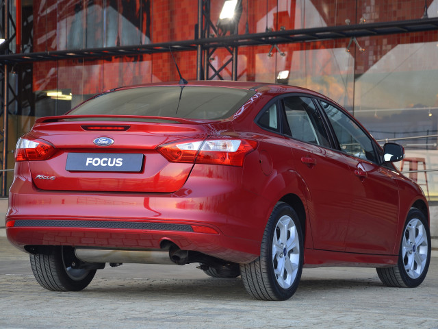 Ford Focus III фото