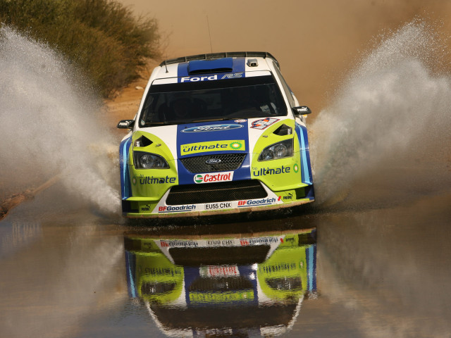 Ford Focus RS WRC фото