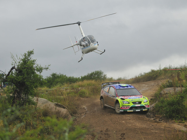 Ford Focus RS WRC фото