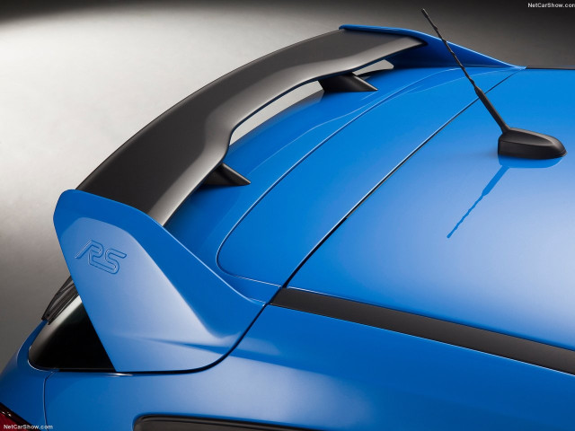 Ford Focus RS фото