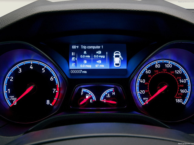 Ford Focus RS фото