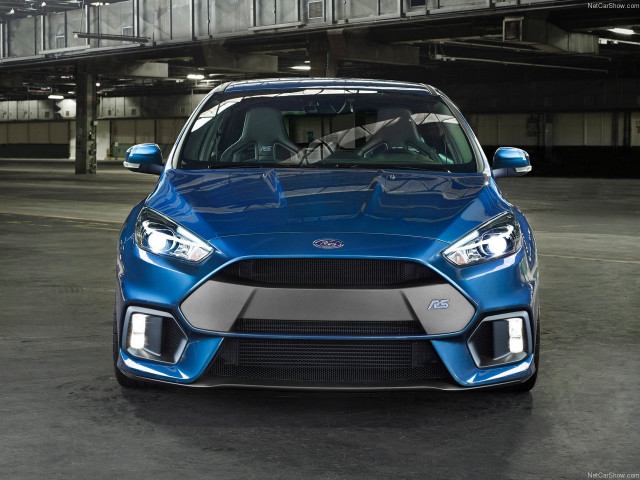 Ford Focus RS фото