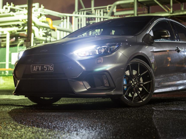 Ford Focus RS фото