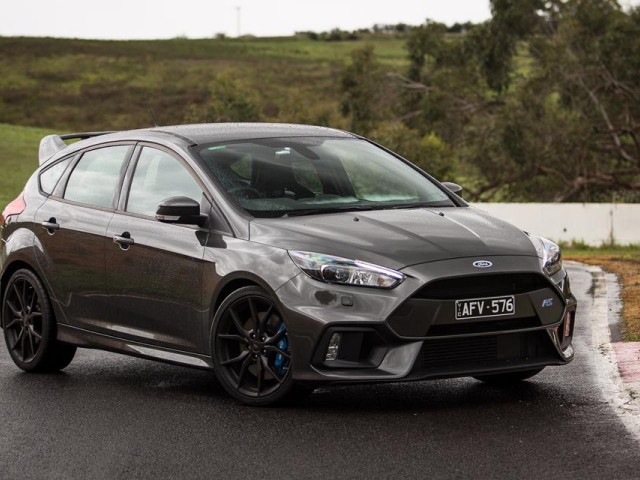 Ford Focus RS фото