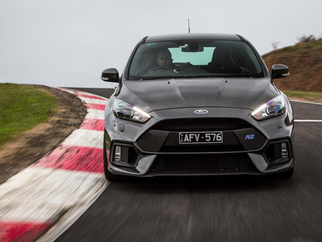 Ford Focus RS фото