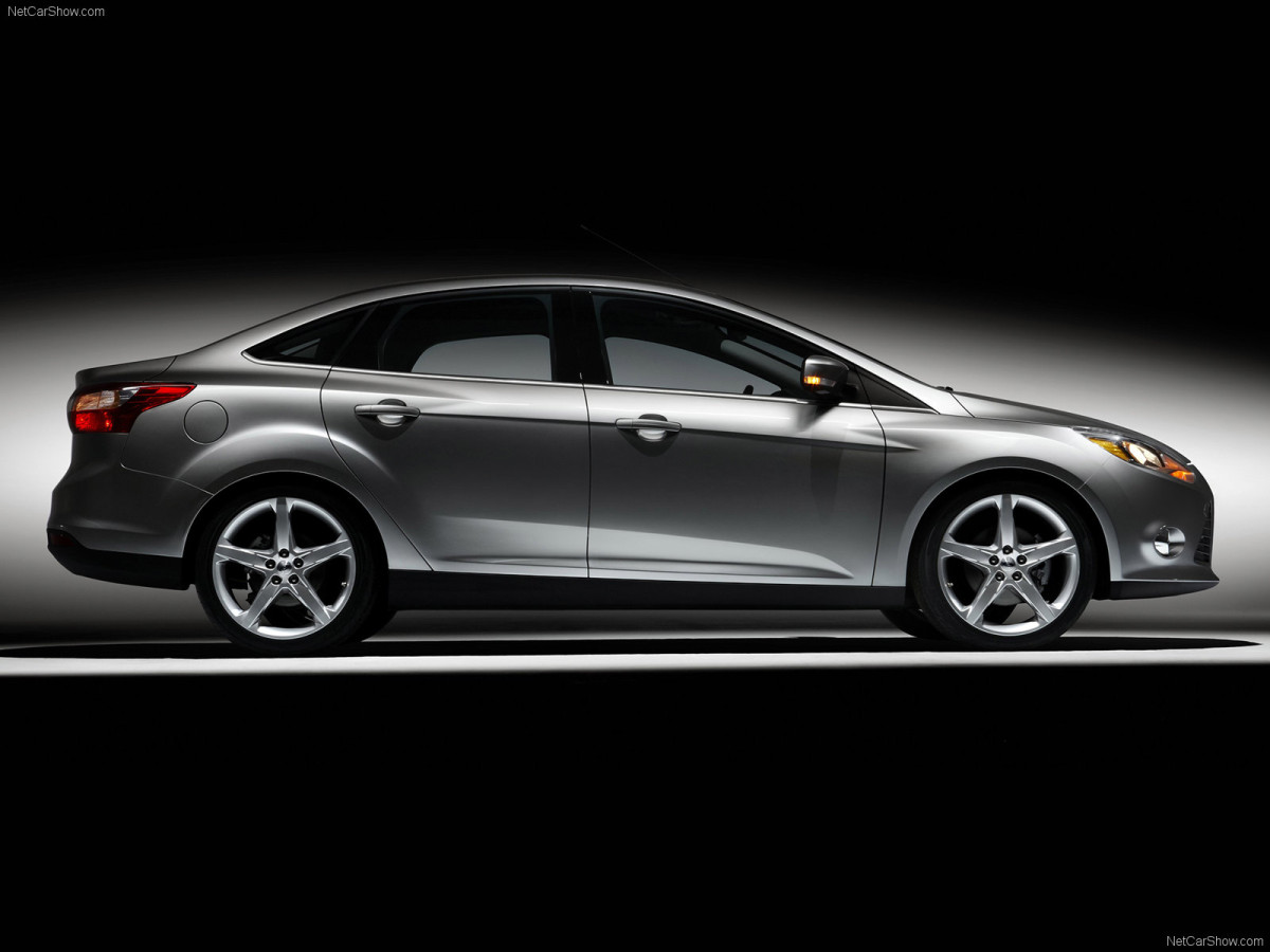 Ford Focus Sedan фото 72898