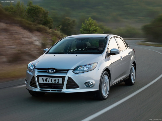 Ford Focus Sedan фото