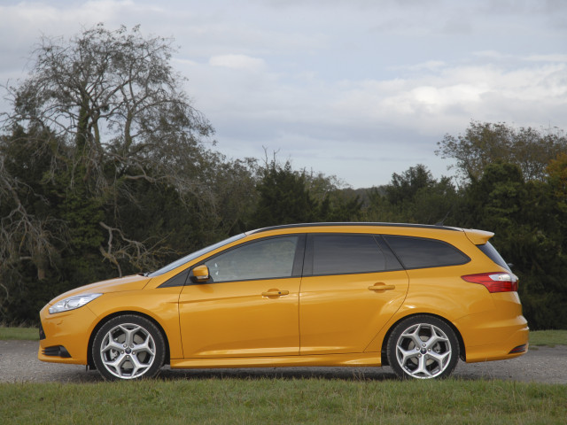 Ford Focus ST фото