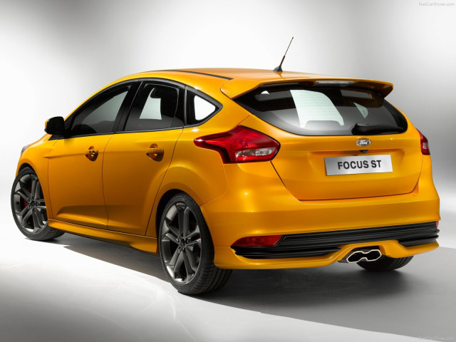 Ford Focus ST фото