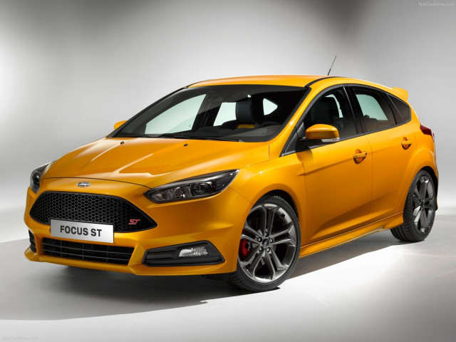 Ford Focus ST фото