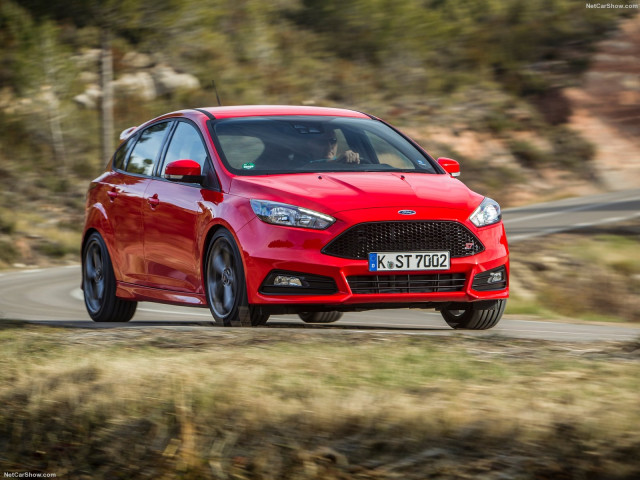 Ford Focus ST фото