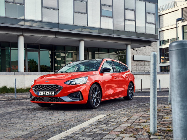 Ford Focus ST фото