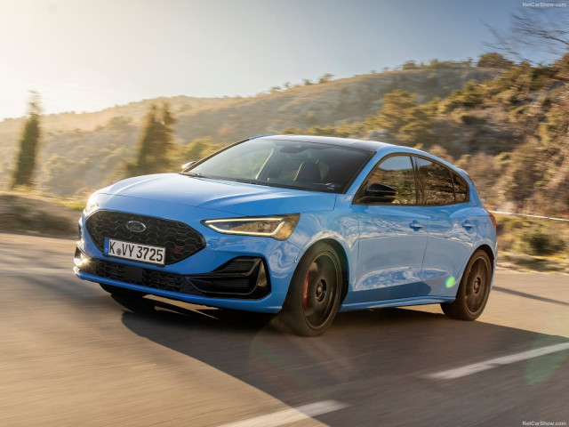 Ford Focus ST фото