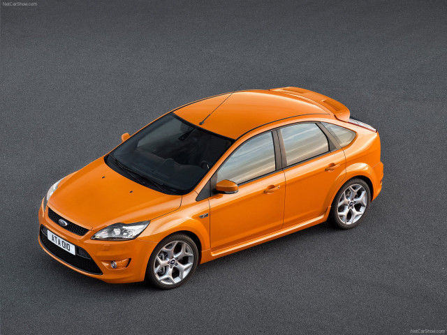 Ford Focus ST фото