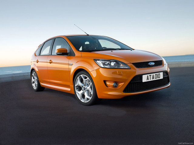Ford Focus ST фото