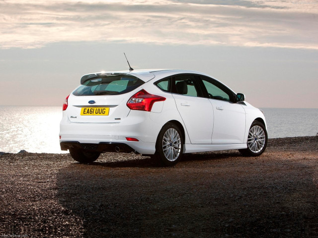 Ford Focus Zetec S фото