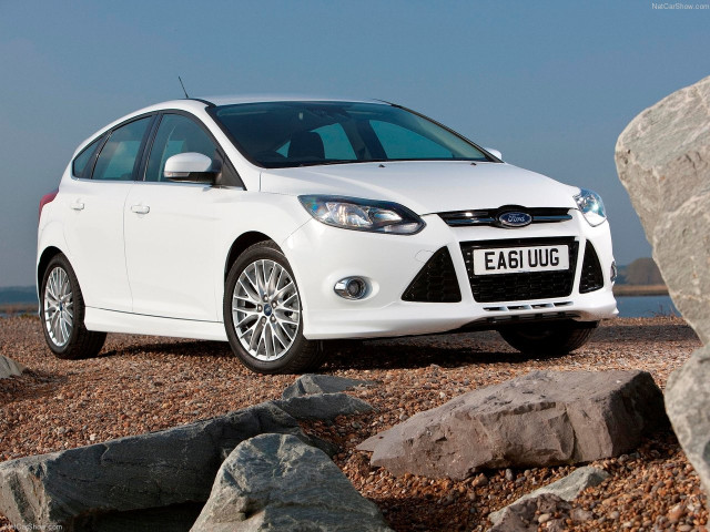 Ford Focus Zetec S фото